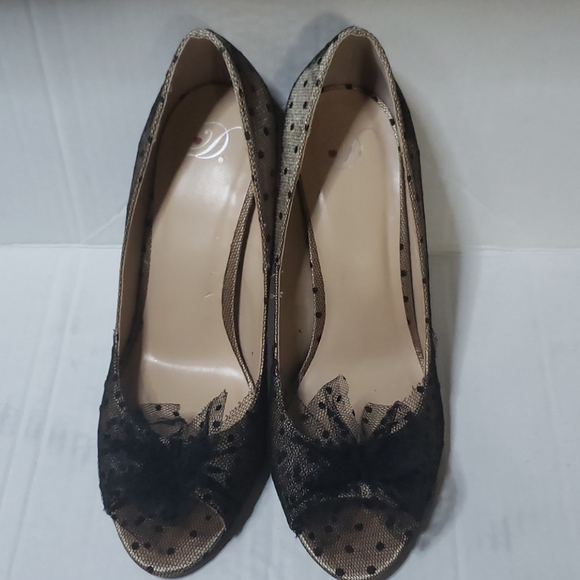 Heart In D Peep Toe Black Tan Pokadot Heels - Picture 5 of 16